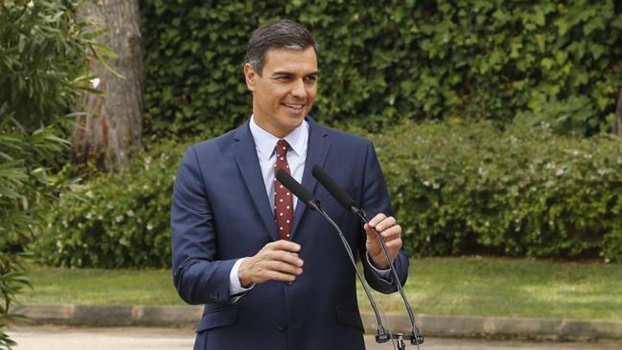 Sánchez admite su &quot;desconfianza&quot; hacia Podemos