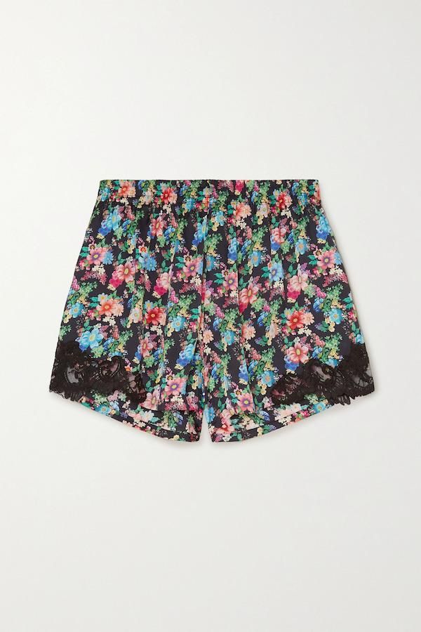 El short multicolor