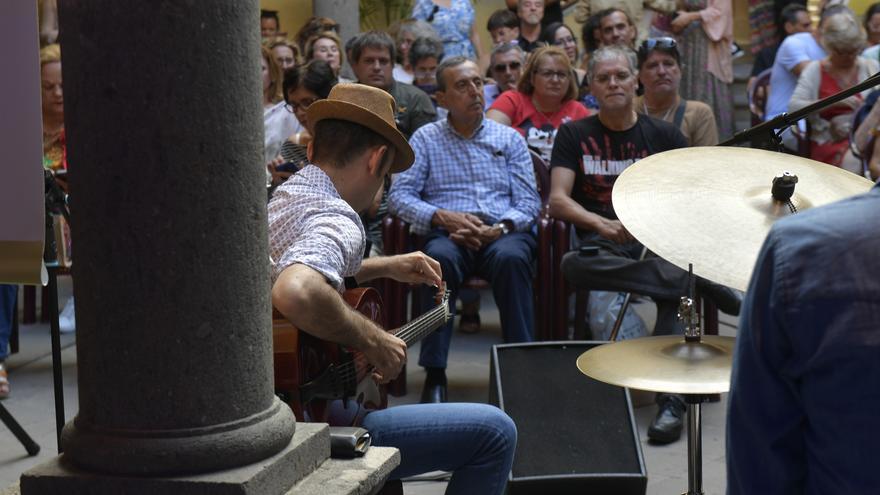 Patios de Vegueta, música por San Juan