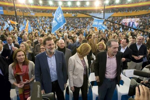 Las imágenes del mitin de la coalición PP-PAR en Zaragoza