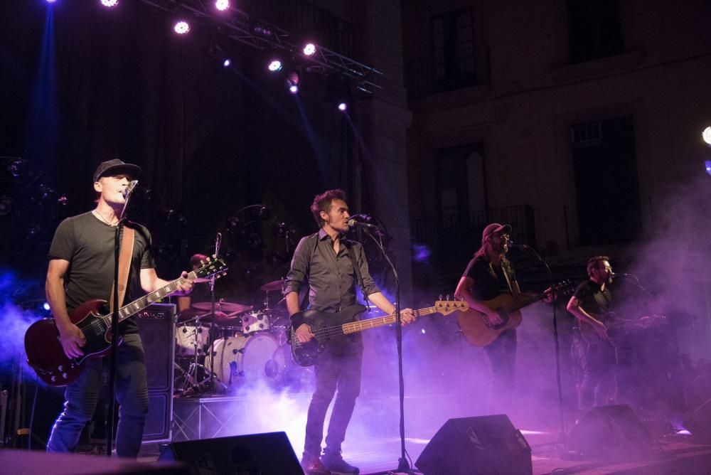 Concert de Gossos a la Plaça Major