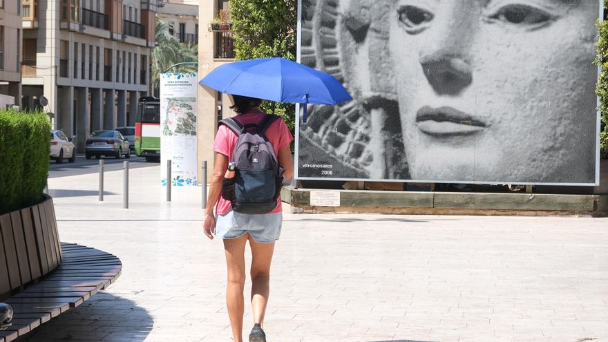 Elche generará con toldos 3.200 metros de sombra en el centro de mayo a octubre