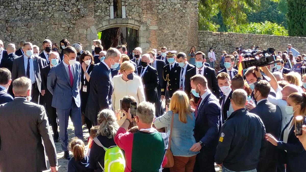 Sánchez, Felipe VI y Angela Merkel, en Yuste