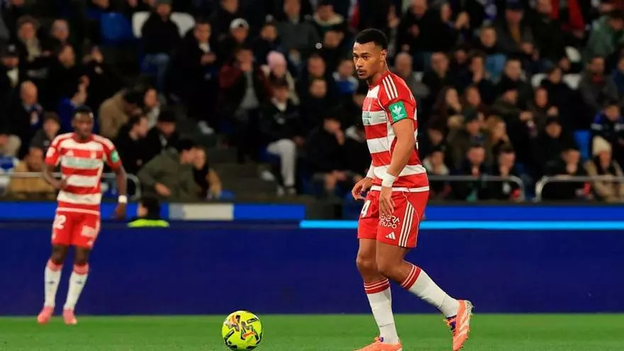 Resumen, goles y highlights del RC Deportivo 0 - 2 Granada CF de la jornada 29 de LaLiga Hypermotion