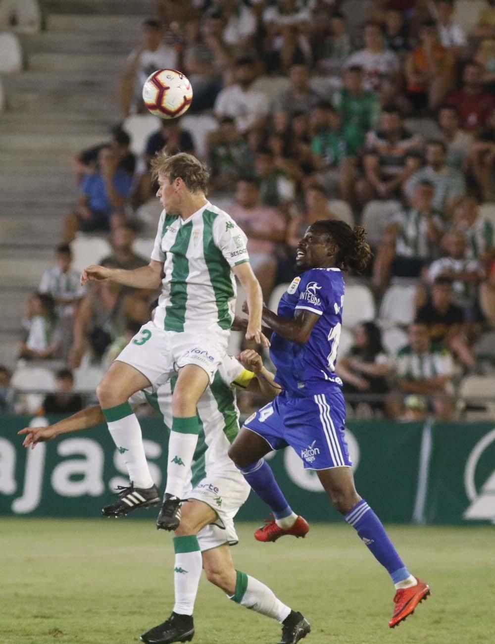 Derrota del Córdoba CF ante el Oviedo