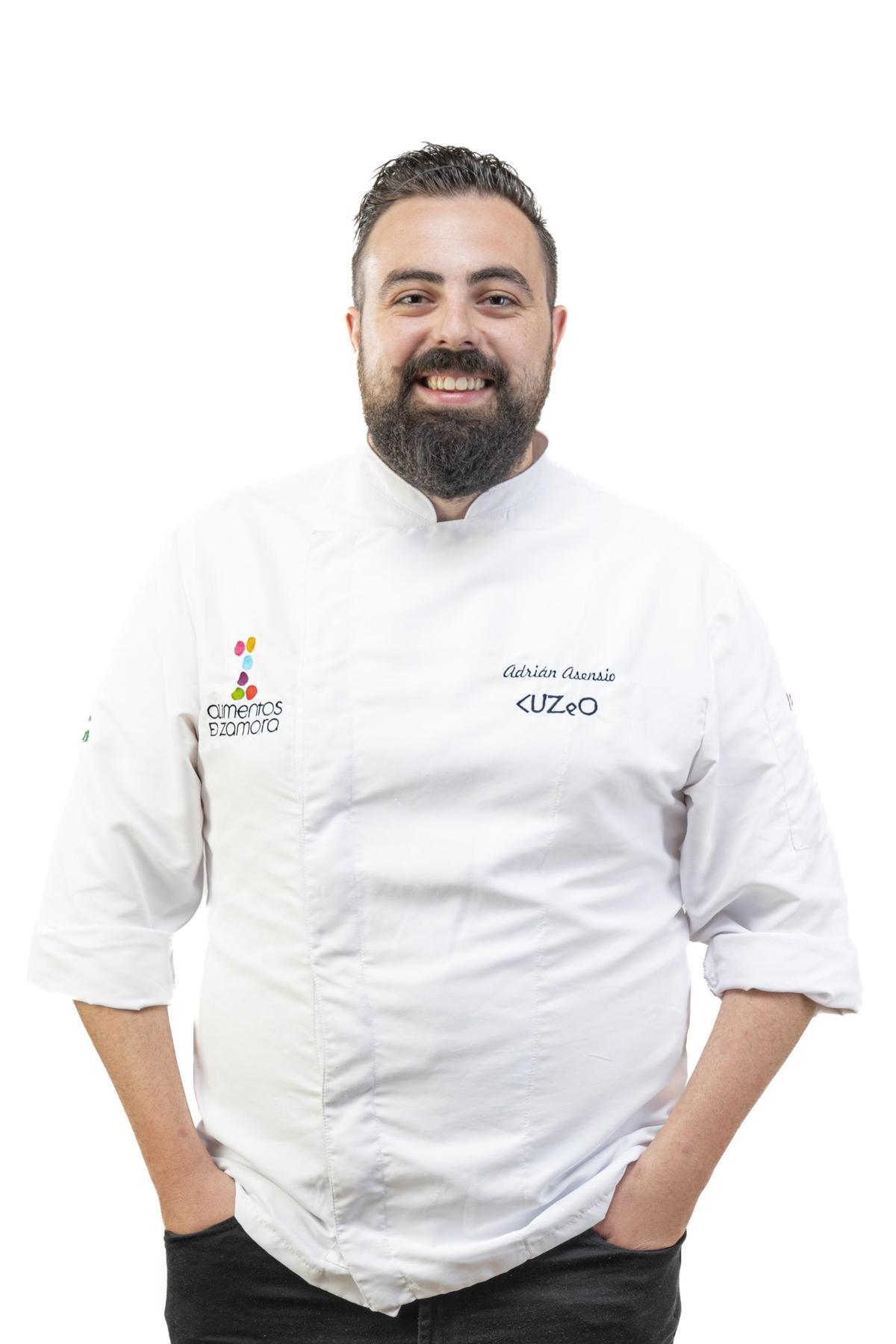 Adrián Asensio, chef del restaurante Cuzeo.