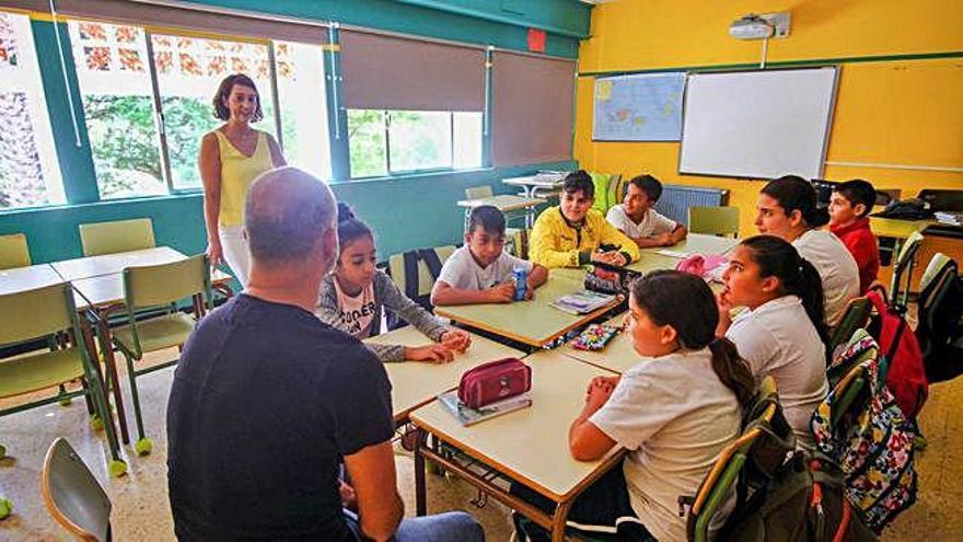 Foto de archivo del inicio del curso en el colegio de Tejeda.