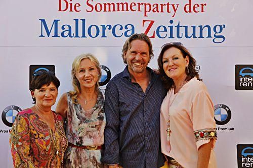 v.l.: Henriette Köpenick, Marion Willems, Peter Prietzel, Lissy Prietzel