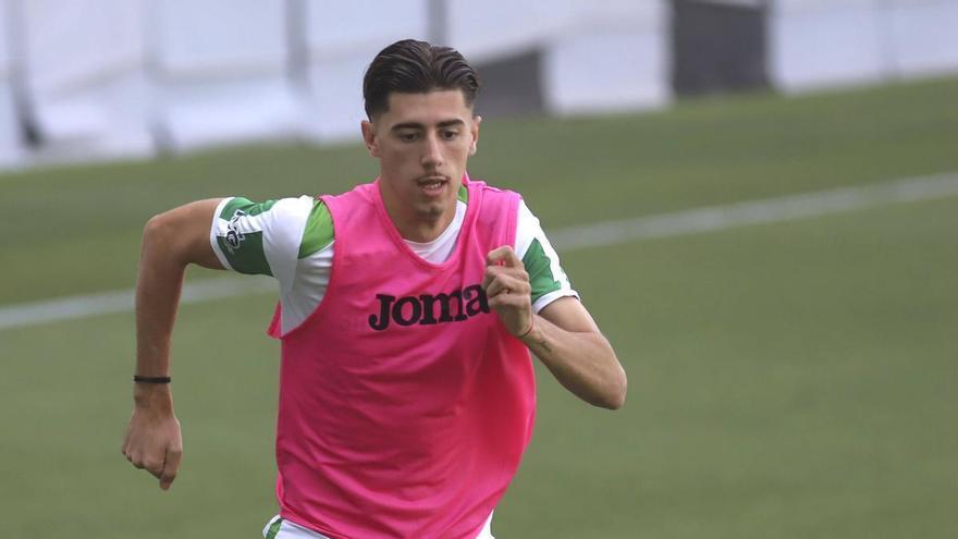 Córdoba CF-Huesca: altas, bajas y posibles alineaciones para la despedida blanquiverde
