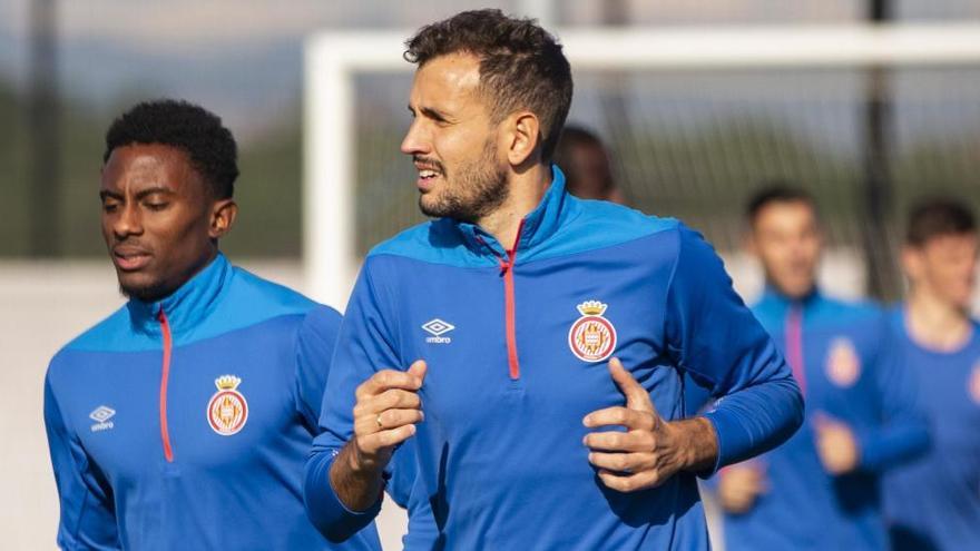 Stuani s&#039;entrena amb el grup i Portu treballa al gimnàs