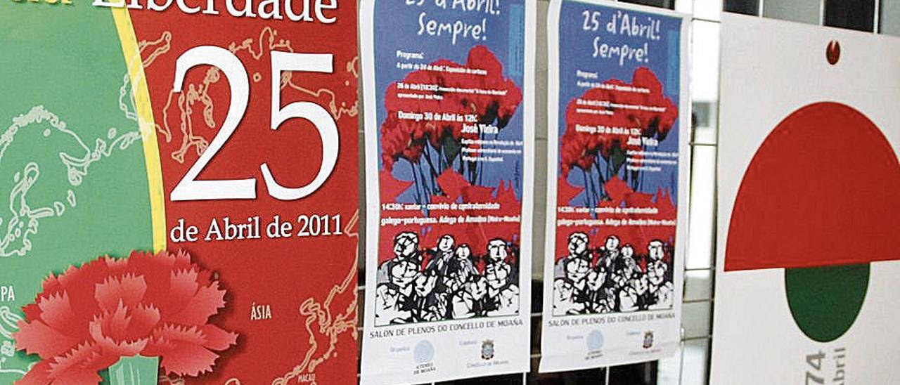 Una exposición sobre la Revolución de los Claveles en Moaña.