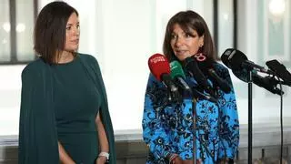 Anne Hidalgo recoge el XIII Premio Cortes en San Fernando invitando a "cuidar a la ciudadanía y la democracia"