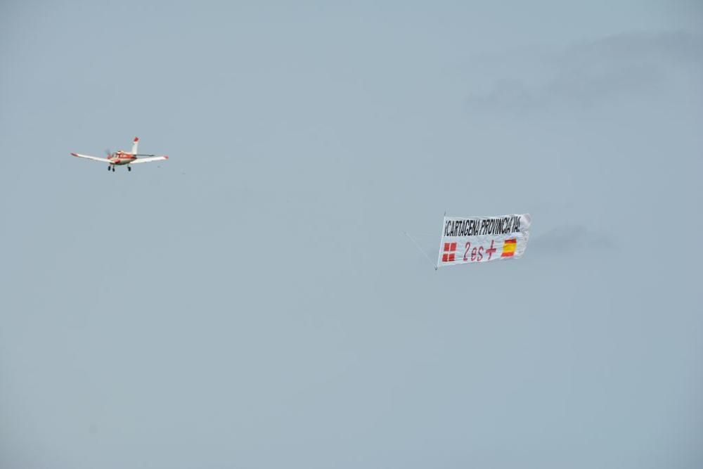 Avioneta provincialista en Cartagena