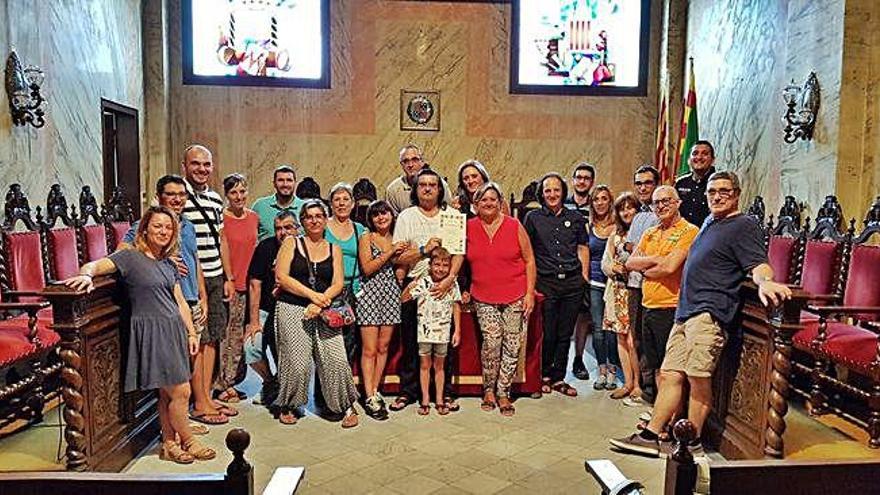 Álvarez, al centre, ahir al matí durant l&#039;homenatge