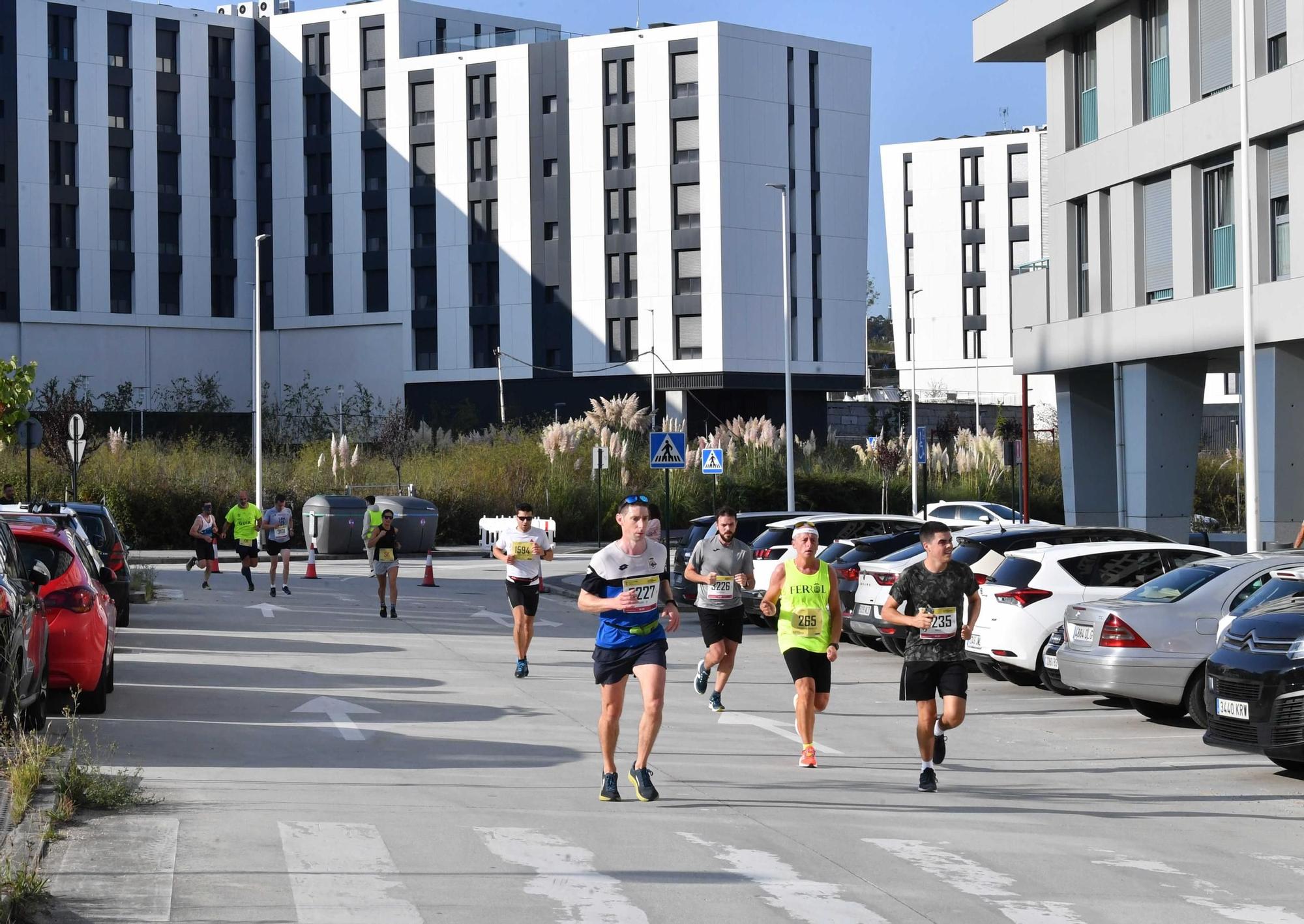 Más de mil corredores completan la carrera popular de Matogrande a Xuxán