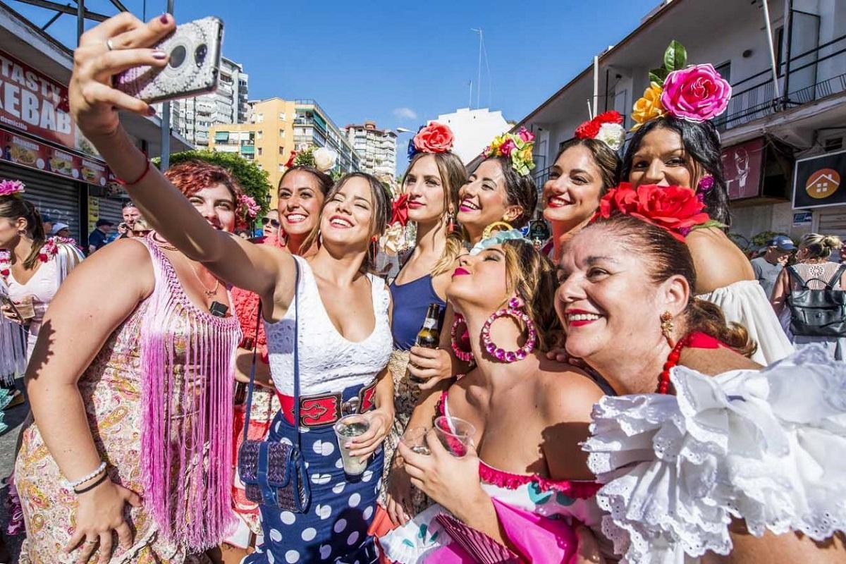 La Romería de San Miguel en Torremolinos siempre se ha caracterizado por su buen ambiente.