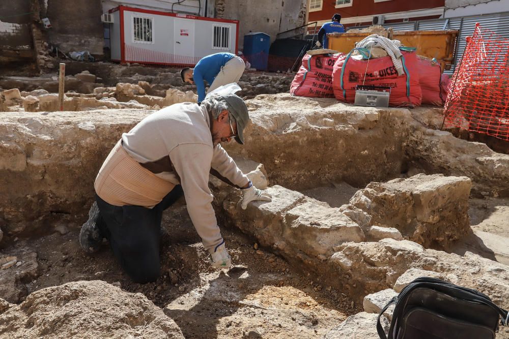 Unas obras dejan al descubierto restos arqueológic