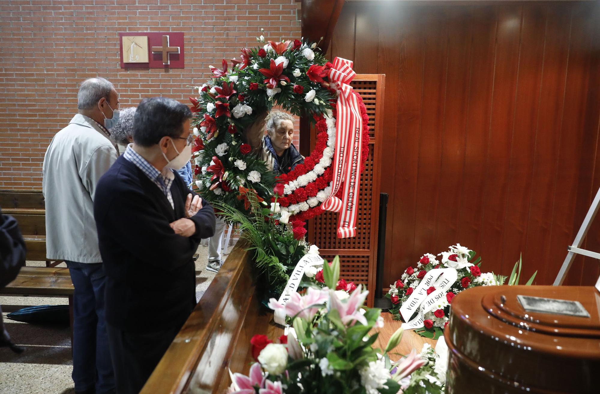 Capilla ardiente de Fernando Fueyo en Gijón