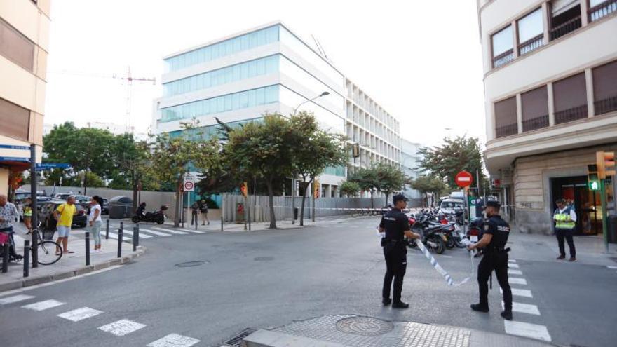 Un Detenido Por Una Falsa Amenaza De Bomba Con Un Maletín En El Consell