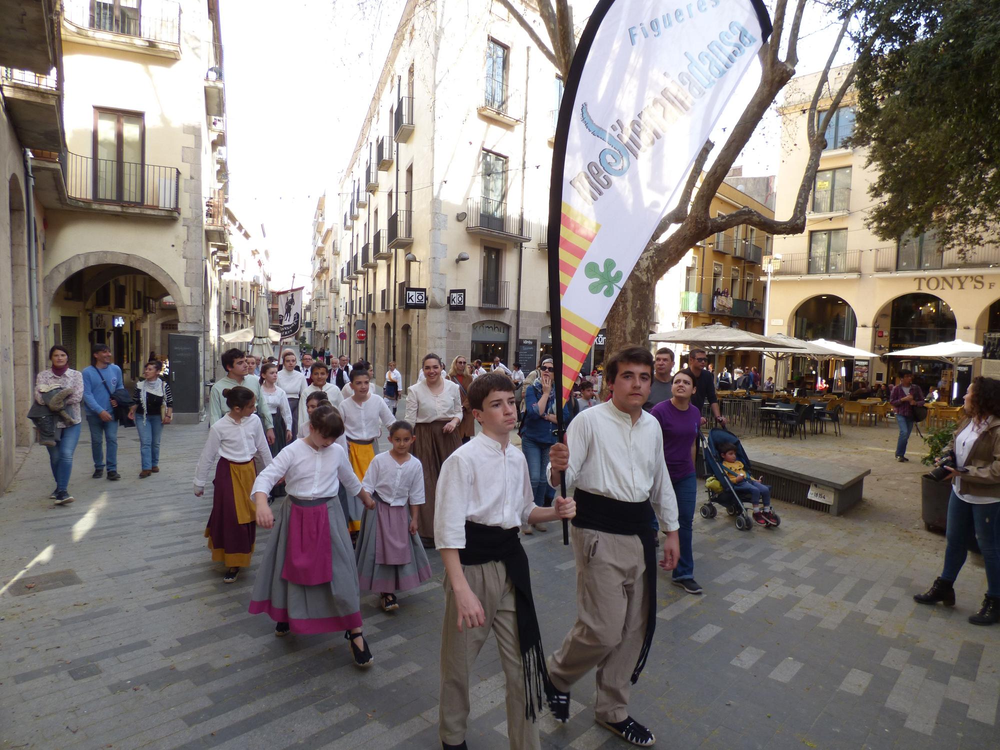 El Populària ressona pels carrers de Figueres