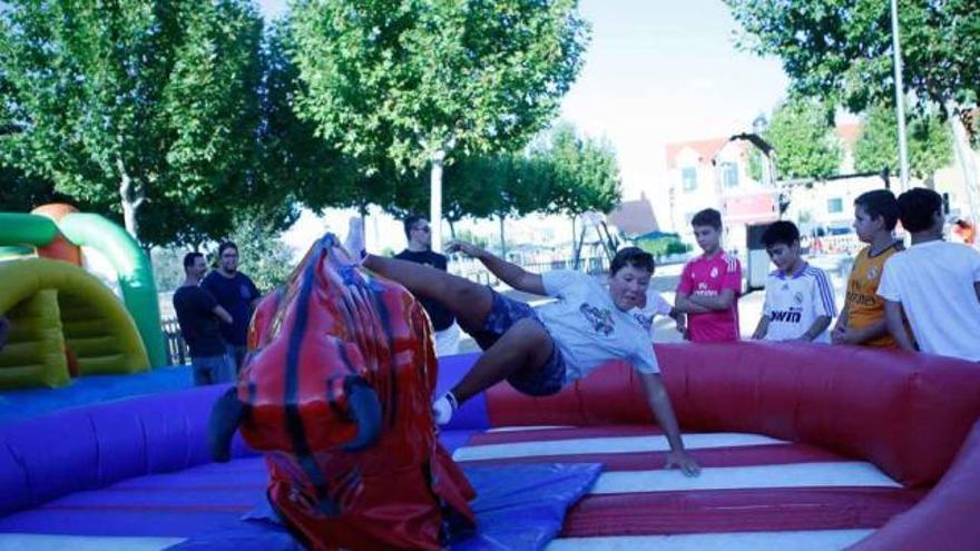 Diversión para los niños del barrio Siglo XXI