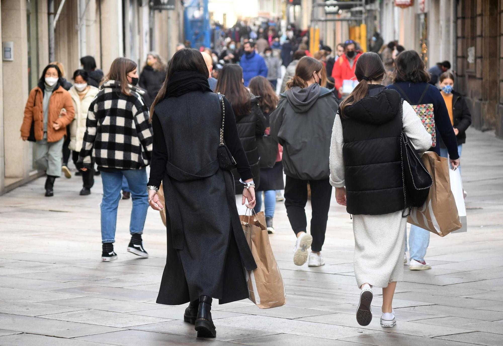 Las rebajas en A Coruña y el tirón de siempre del primer día