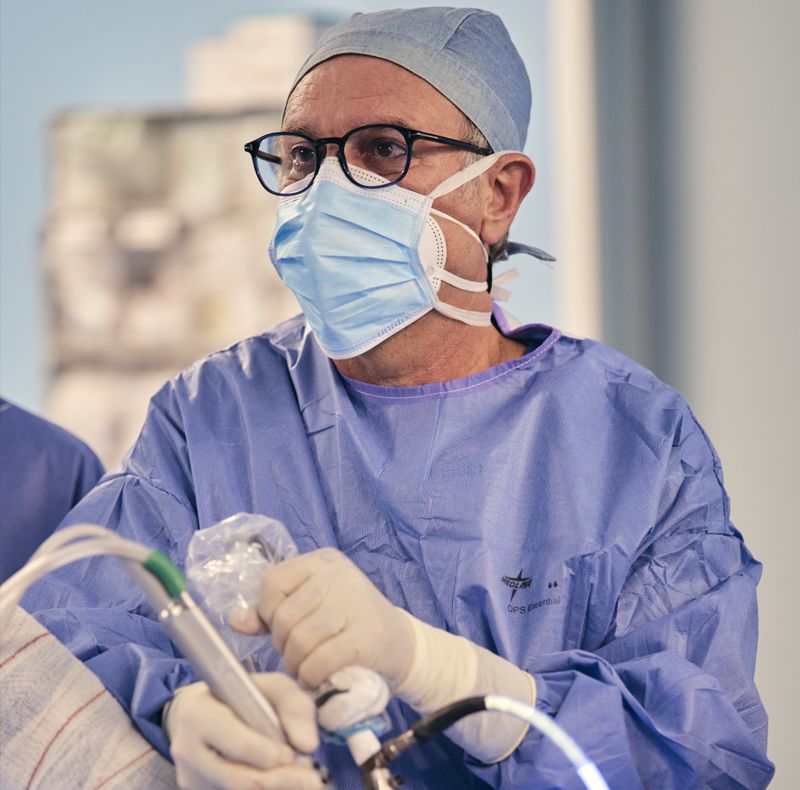 Dr. Eduardo Sánchez Alepuz, jefe de Servicio de Cirugía Ortopédica y Traumatología del Hospital IMED de Valencia