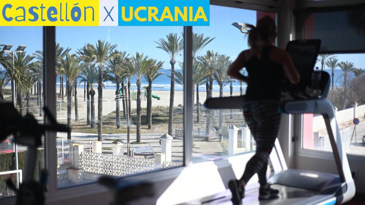 La iniciativa 'Corre a Donar' transforma kilómetros recorridos en las máquinas deportivas en euros para donar a Ucrania.
