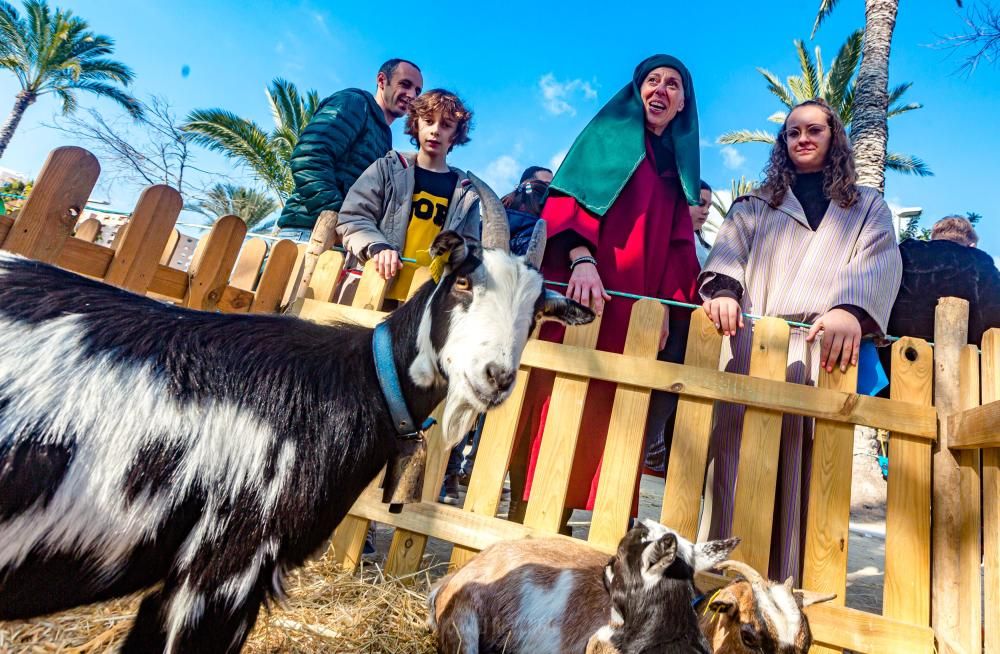 'Els Reis de La Marina", galería del campamento de los Reyes Magos en la Vila Joiosa