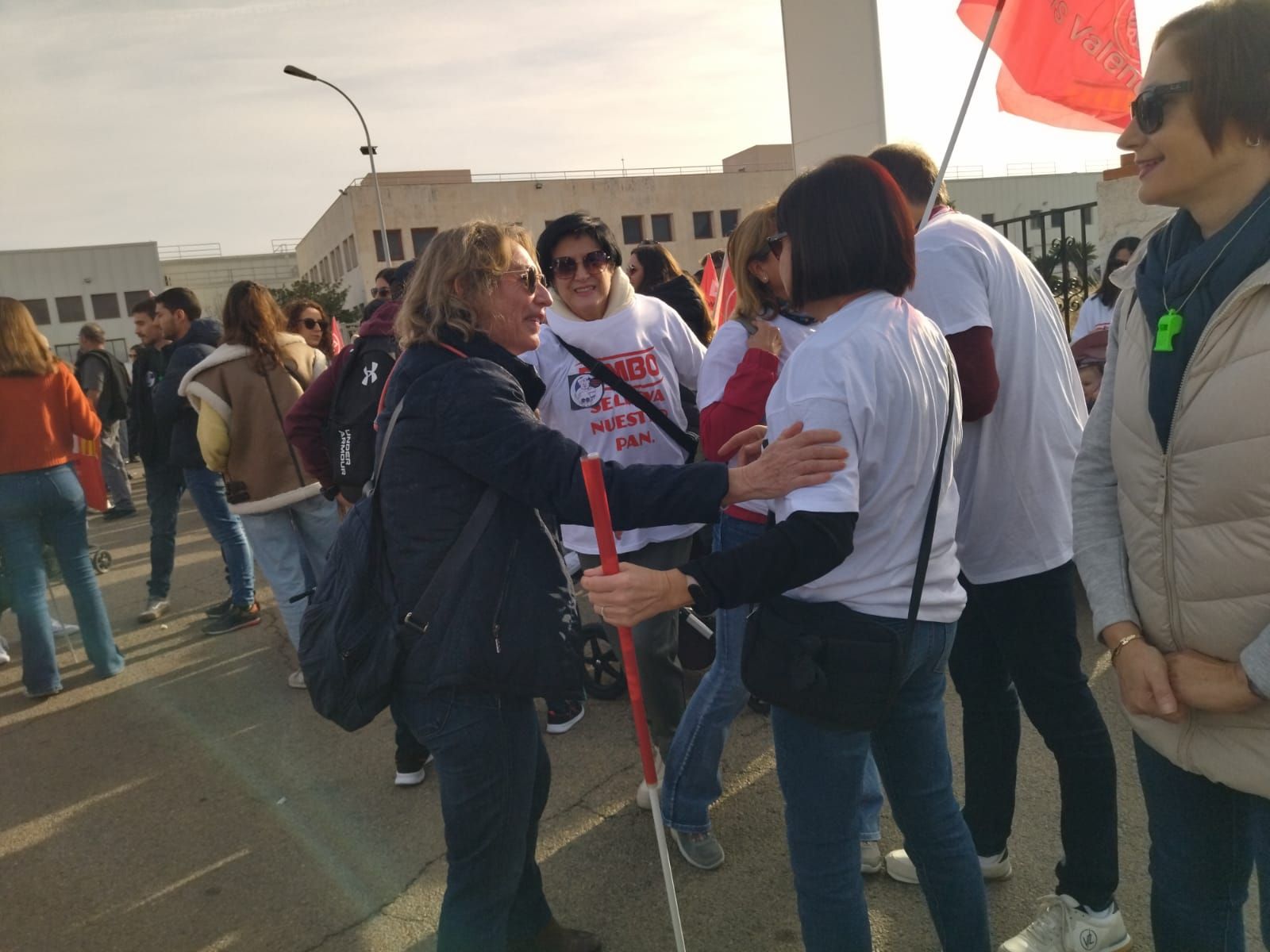 Manifestación contra el cierre de la histórica factoria de Bimbo en El Verger