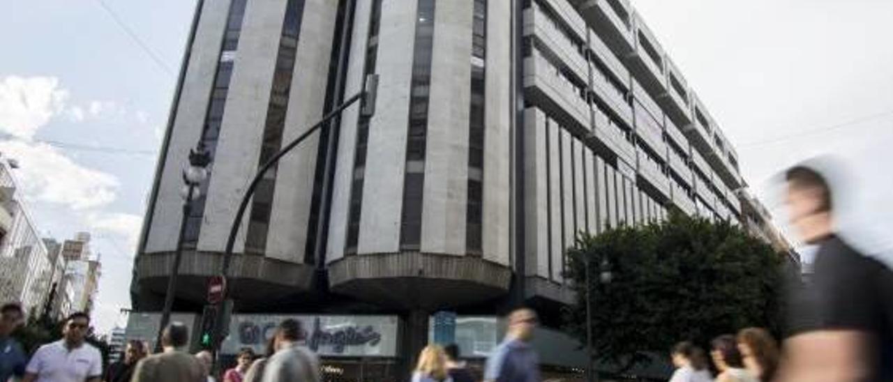 Edificio de oficinas donde la Sareb ha vendido al IVI su sede.