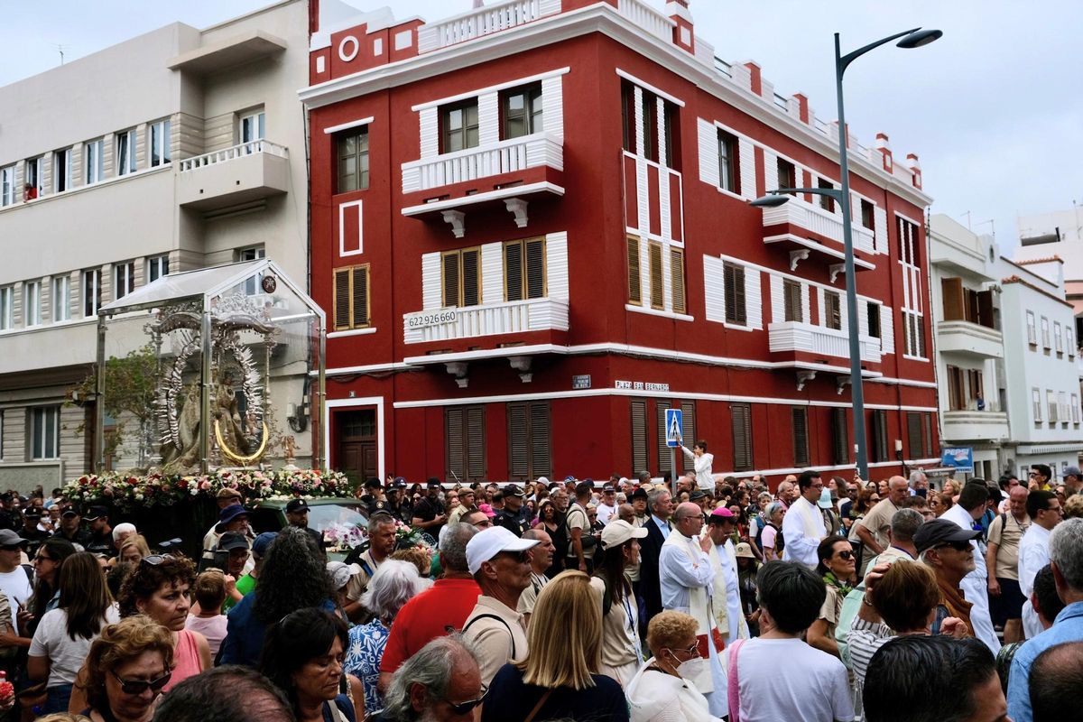 El Ayuntamiento activa un dispositivo especial de tráfico para el regreso de la Virgen del Pino a Teror