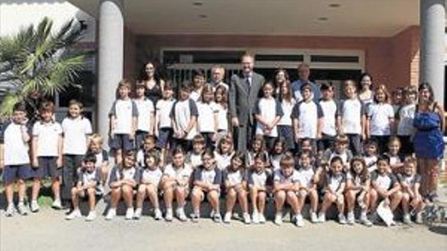 El alcalde de Castellón visita a medio centenar  de alumnos de Primaria del Colegio Británico