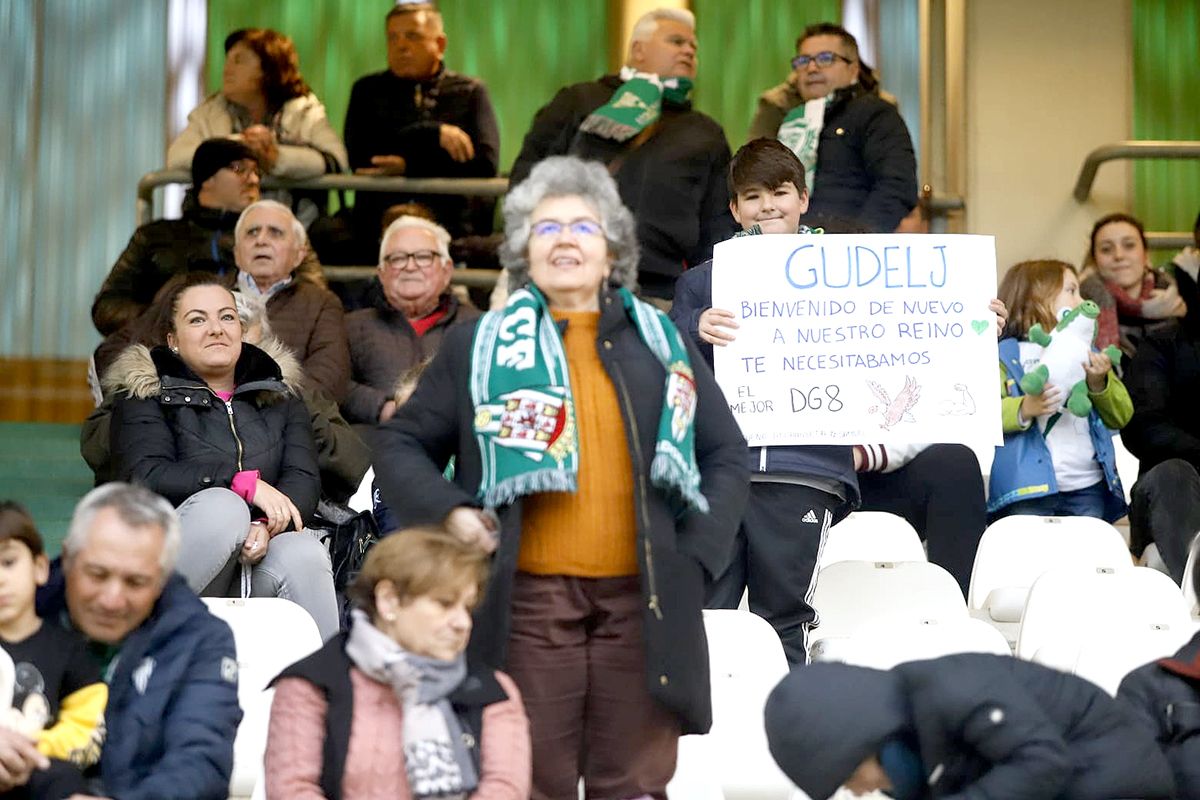 Las imágenes de la afición del Córdoba CF - Linense