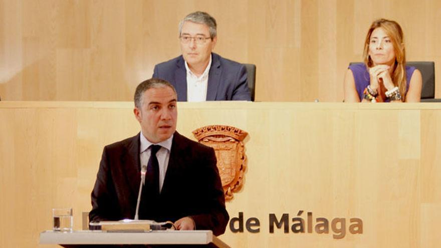 Bendodo, durante su intervención en el pleno.