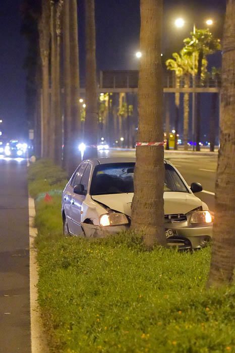 Accidente de tráfico en la avenida Marítima, a ...