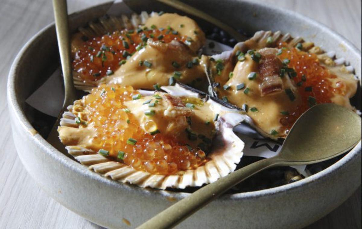 Kulinarische Entdeckung  am Platz des Fortschritts