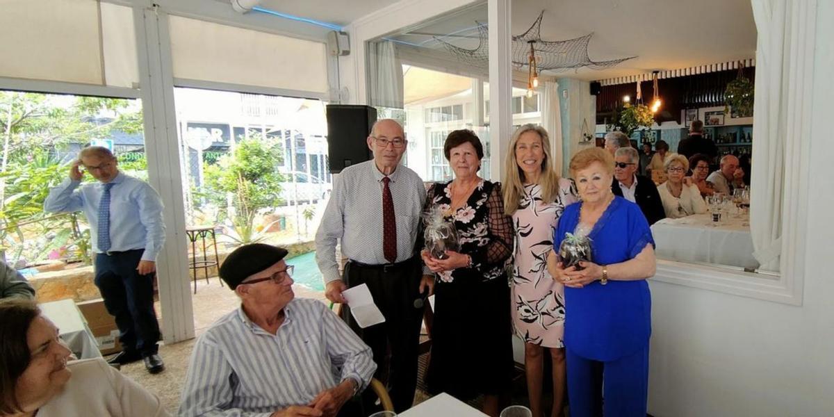 Un merecido homenaje a los mayores del pueblo