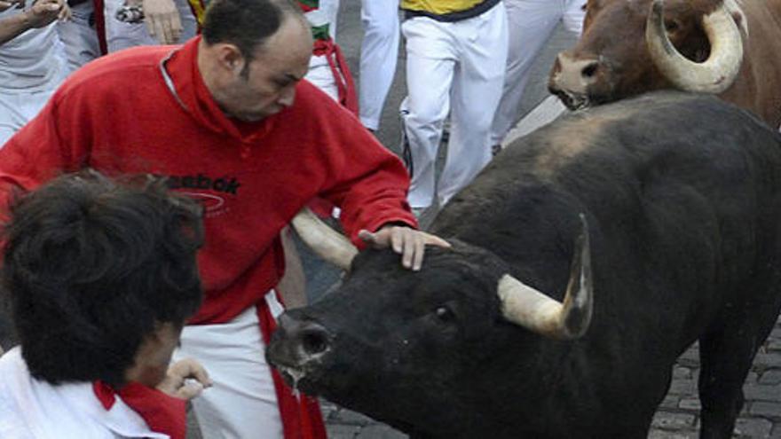 Los Domecq dan emoción al encierro de San Fermín