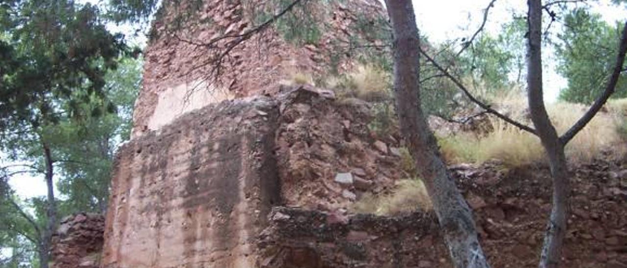 El abandono del castillo de El Puig