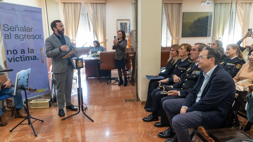 Así ha sido el acto del 25N en la Subdelegación del Gobierno en Alicante
