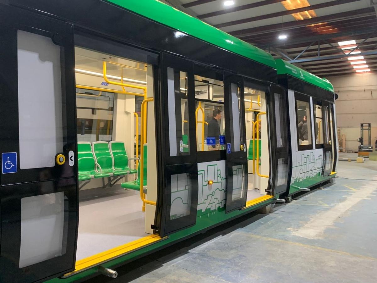 Uno de los trenes del tranvía de Alcalá, que entrará en funcionamiento en 2026
