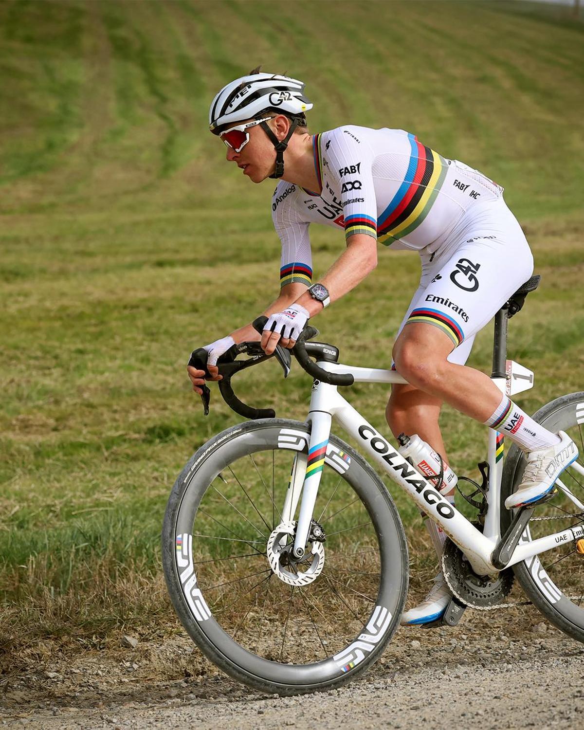 Pogacar vuelve a la Strade Bianche