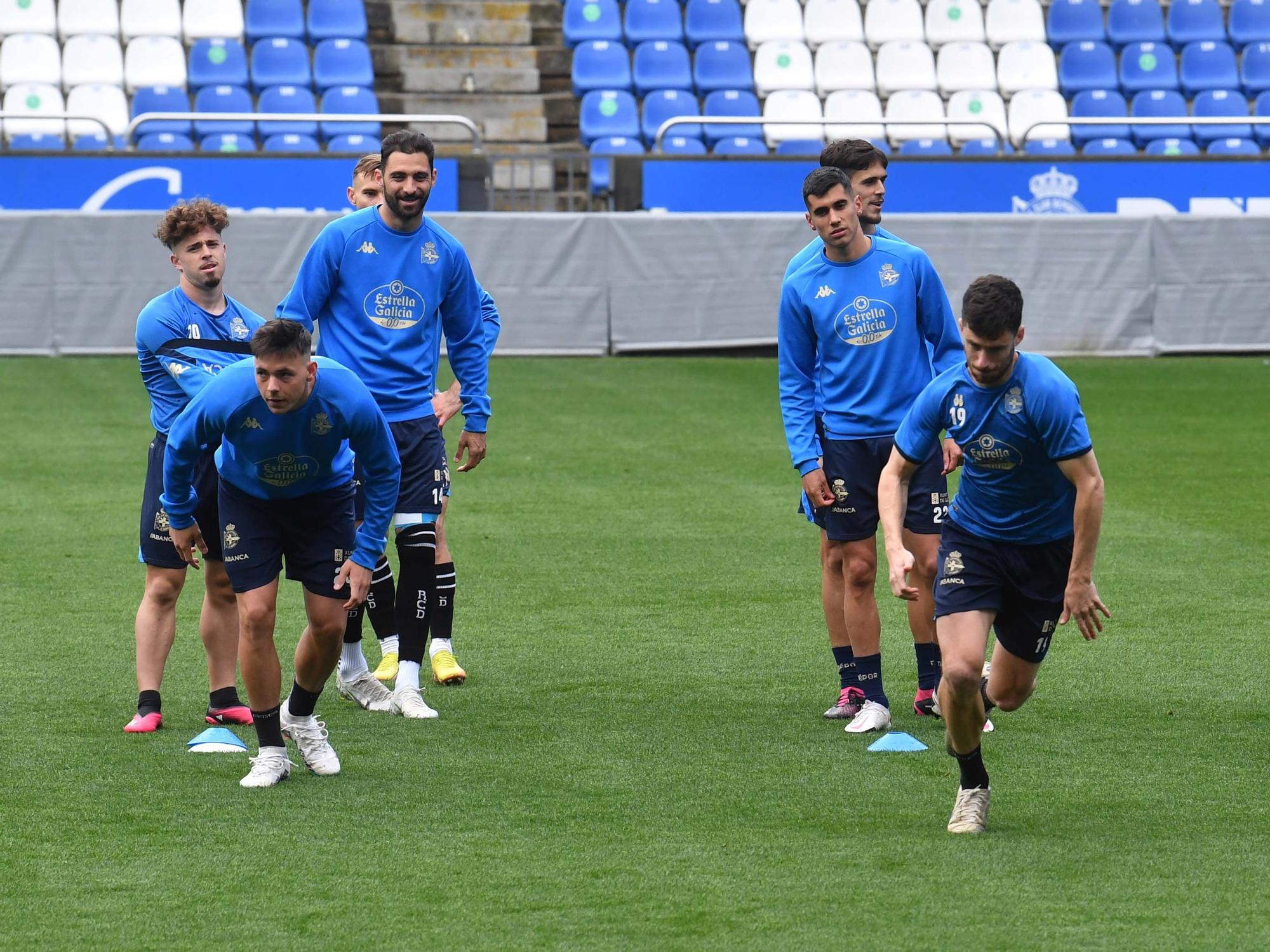 Último entrenamiento del Deportivo antes de medirse al Celta B