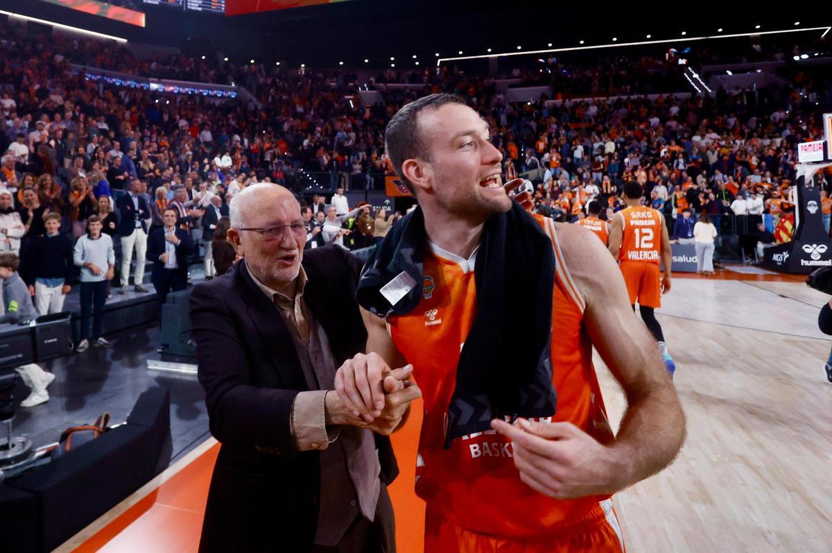 Todas las fotos del Valencia Basket - Olimpia Milano en el Roig Arena