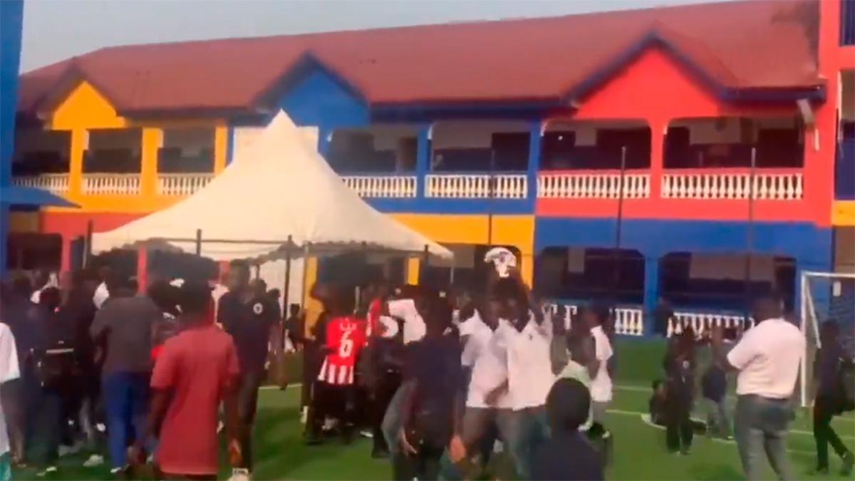 ¡Iñaki Williams y Nico Williams han construido una esta escuela en Ghana!