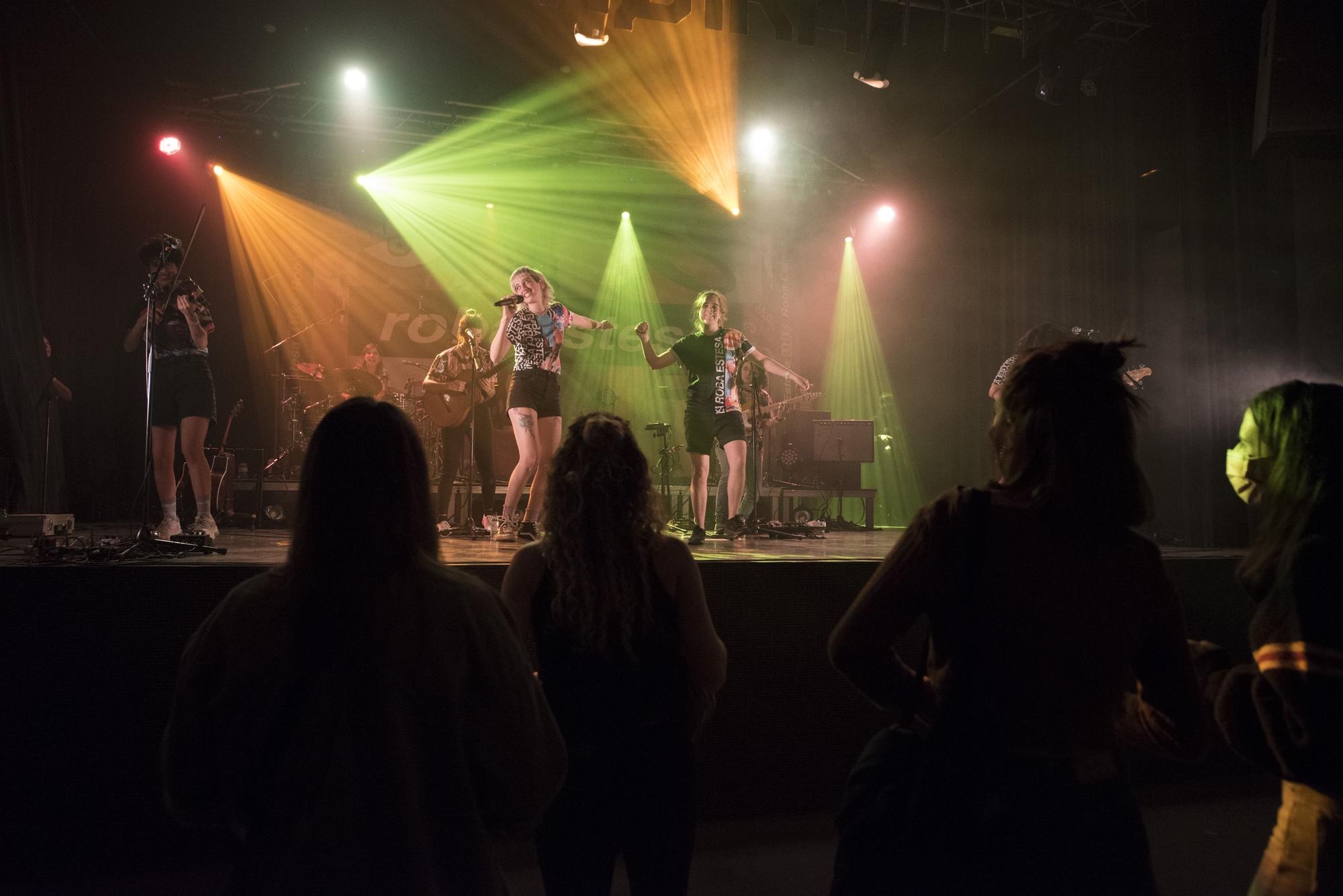 Concert de Roba Estesa a Stroika en el marc de la fira Mediterrània