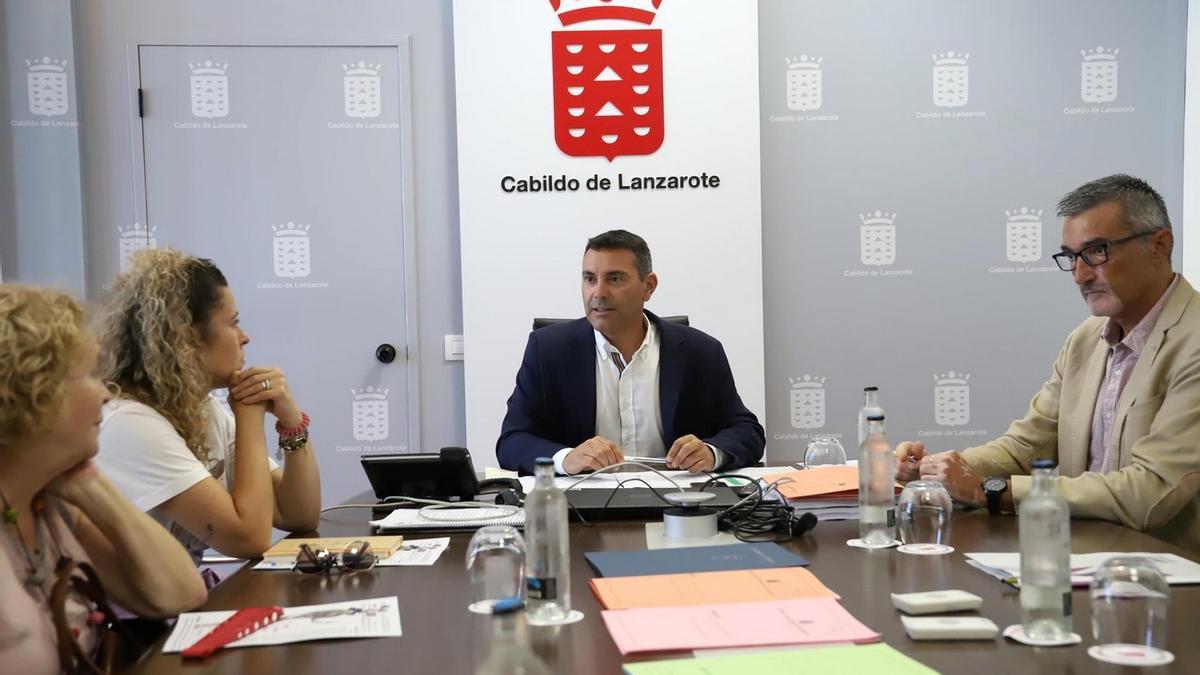 Lanzarote impulsará el concierto social con las principales entidades de utilidad pública de la Isla.