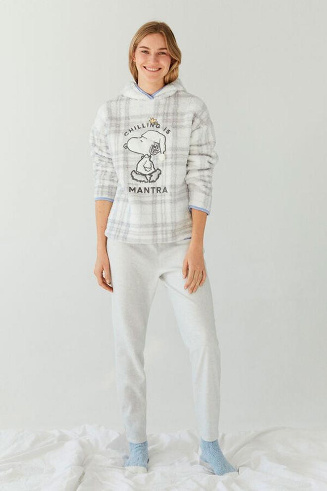 Pijama polar de Snoopy de Women' Secret (precio: 21,99 euros)