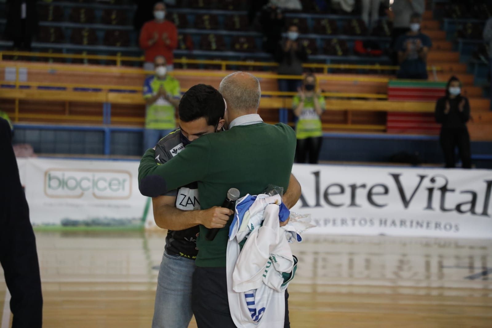 GALERÍA | Octavio Magadán ya es eterno en Zamora: el homenaje en imágenes